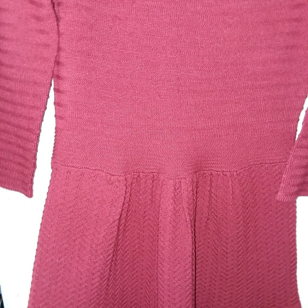 Jessica Simpson red Sweater dress - Picture 3 of 5